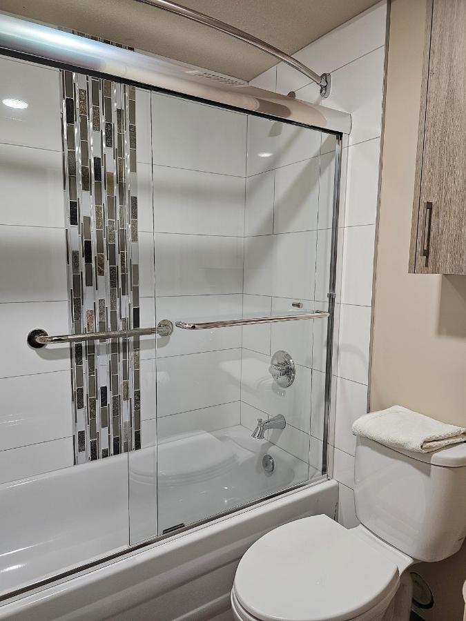 Western Budget Motel #1 Leduc/Nisku 외부 사진